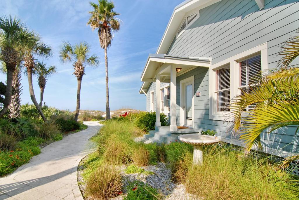 Gulfside Resorts Indian Rocks Beach Exterior photo
